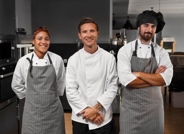 A-restaurants-wait-staff-uniforms.jpg